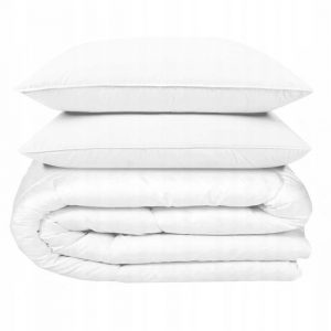 Zestaw Kołdra 160×200 i 2 poduszki 70×80 cm antyalergiczna całoroczna